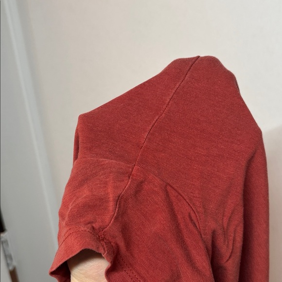 Bundle of Girlfriend Collective Cupro Crop Tees - Picture 7 of 11